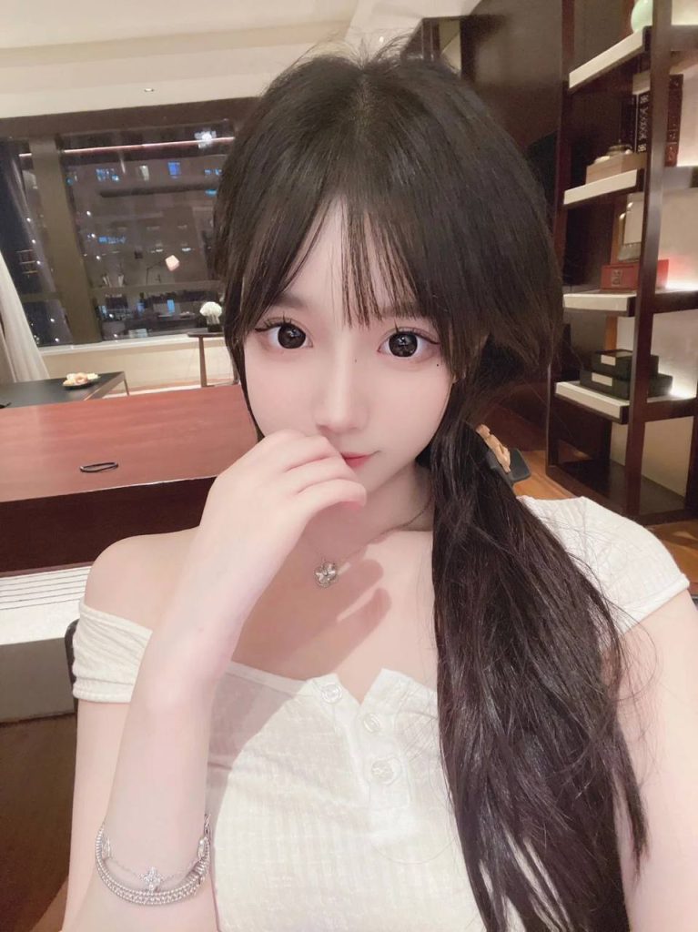 💖晴晴2772 作者:白金汉宫 帖子ID:5731 